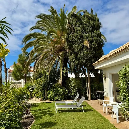 Casa Lilo, En Jardin Grande,con Gran Piscina, Con Pergola Y Barbacoa * Arona (Tenerife)