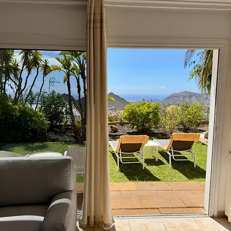 Casa Lilo, En Jardin Grande,con Gran Piscina, Con Pergola Y Barbacoa * Arona (Tenerife)