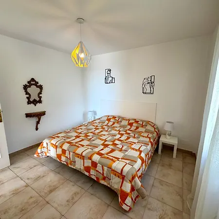 Casa Lilo, En Jardin Grande,con Gran Piscina, Con Pergola Y Barbacoa Villa *