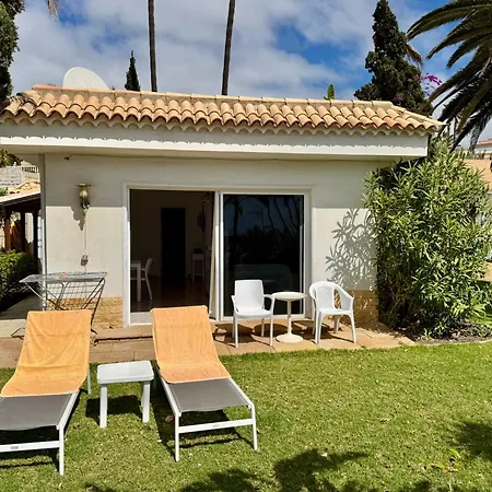 Casa Lilo, En Jardin Grande,con Gran Piscina, Con Pergola Y Barbacoa Villa *
