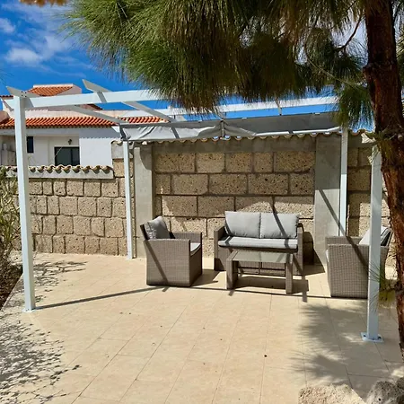 Casa Lilo, En Jardin Grande,con Gran Piscina, Con Pergola Y Barbacoa Villa *