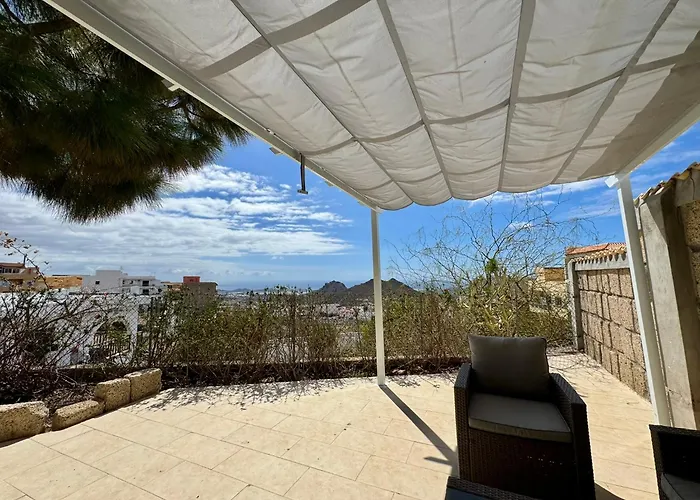 ヴィラ Casa Lilo, En Jardin Grande,con Gran Piscina, Con Pergola Y Barbacoa *