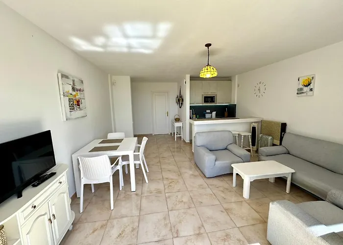 ヴィラ Casa Lilo, En Jardin Grande,con Gran Piscina, Con Pergola Y Barbacoa アロナ