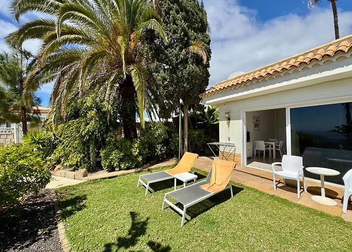 ヴィラ Casa Lilo, En Jardin Grande,con Gran Piscina, Con Pergola Y Barbacoa