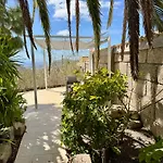 Casa Lilo, En Jardin Grande,con Gran Piscina, Con Pergola Y Barbacoa *