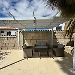Casa Lilo, En Jardin Grande,con Gran Piscina, Con Pergola Y Barbacoa Arona (Tenerife)