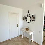 Casa Lilo, En Jardin Grande,con Gran Piscina, Con Pergola Y Barbacoa Villa Arona (Tenerife)