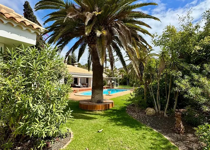 Casa Lilo, En Jardin Grande,con Gran Piscina, Con Pergola Y Barbacoa Arona (Tenerife)