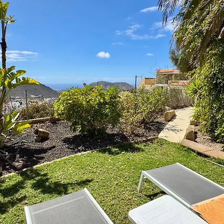 Casa Lilo, En Jardin Grande,con Gran Piscina, Con Pergola Y Barbacoa * Arona (Tenerife)